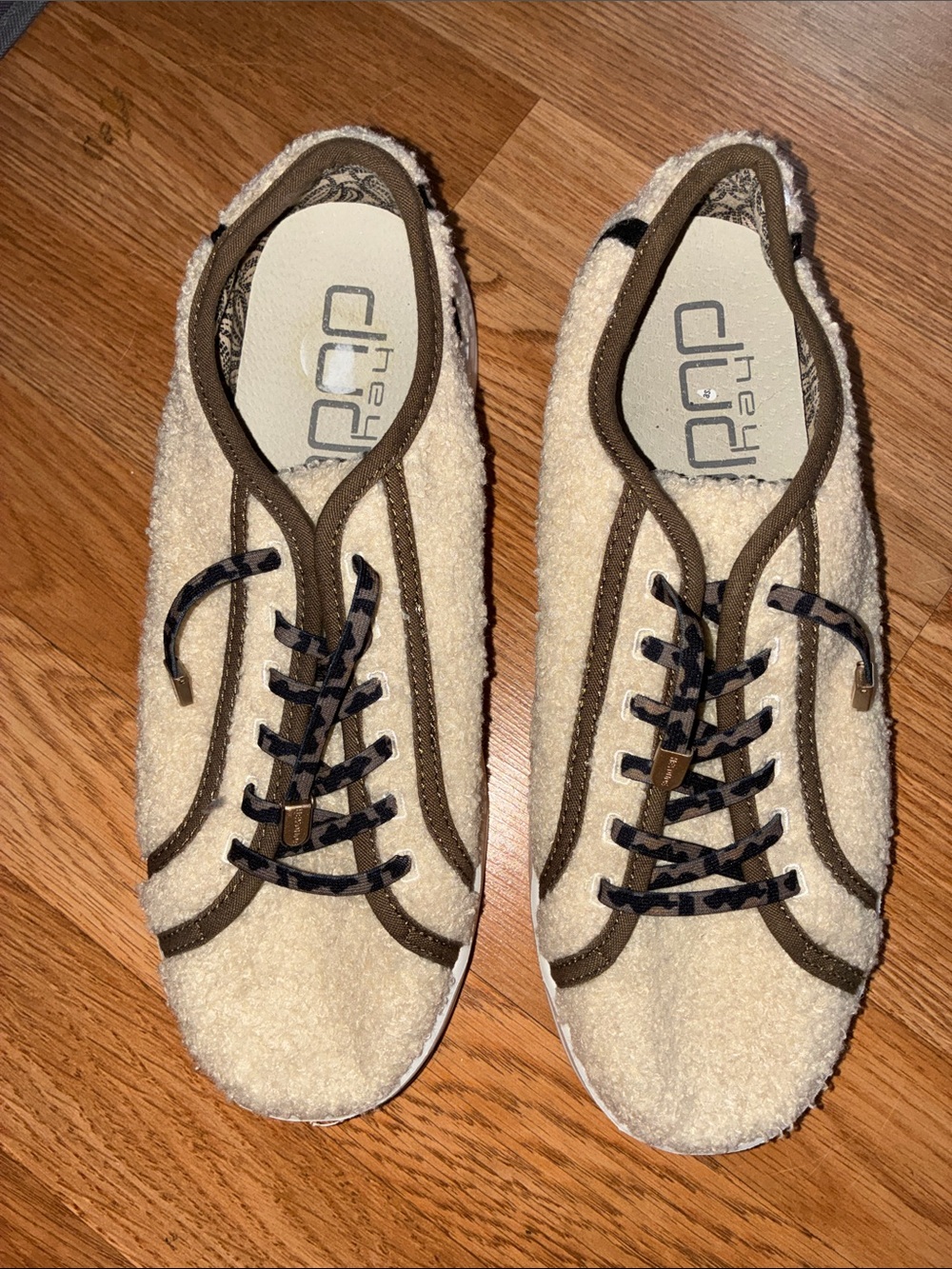 Heydude Cream Sherpa Lace-Up Sneakers with Brown Trim